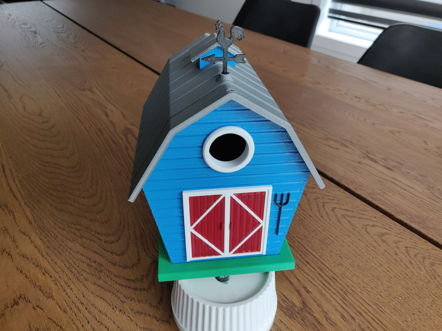 The Barn Birdhouse