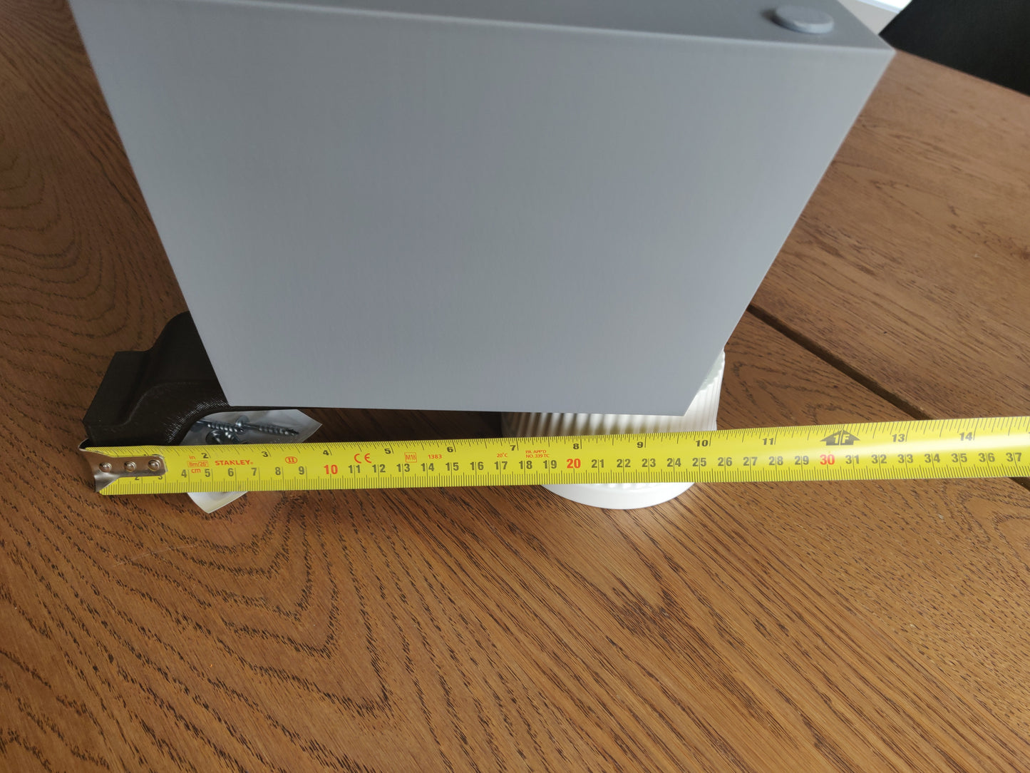 Mid-Century Modern Birdhouse – "The Palisade"