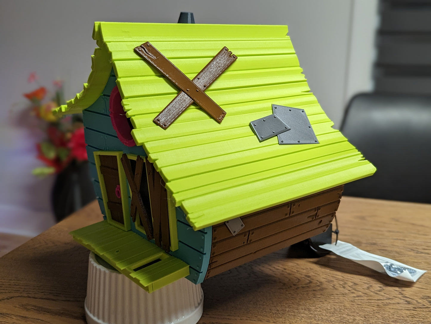 Tooned Birdhouse – "The Toon Shack"