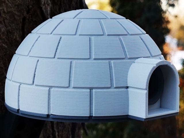 Igloo Birdhouse